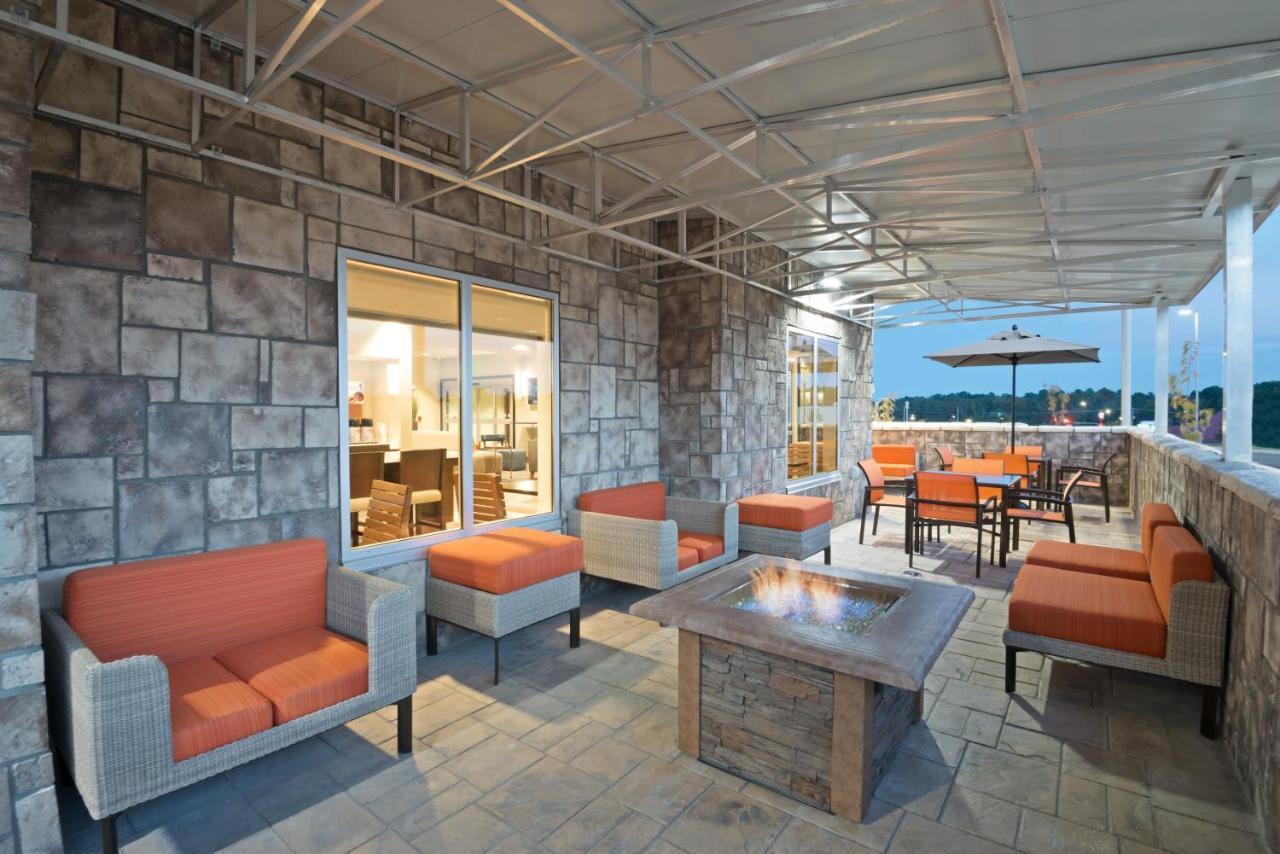 Holiday Inn Express Hotel & Suites Hot Springs By Ihg Екстериор снимка