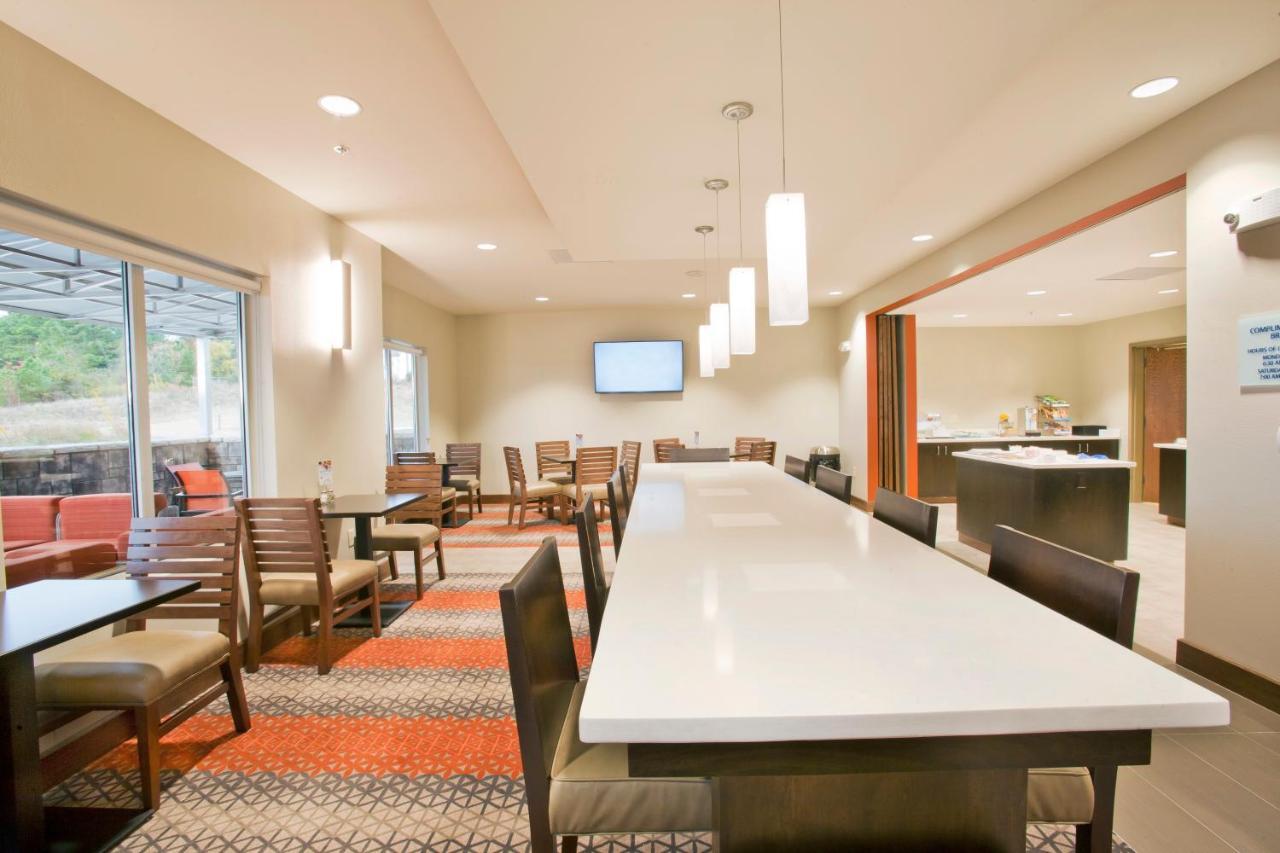 Holiday Inn Express Hotel & Suites Hot Springs By Ihg Екстериор снимка